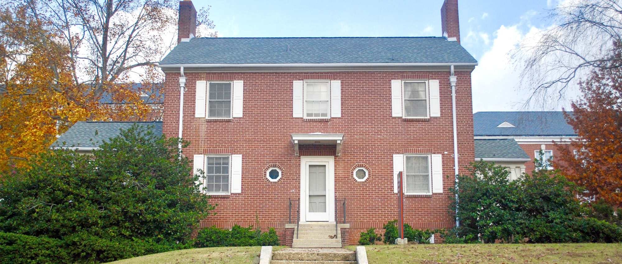 Glaton House, home of the Marriage Family Therapy Center.